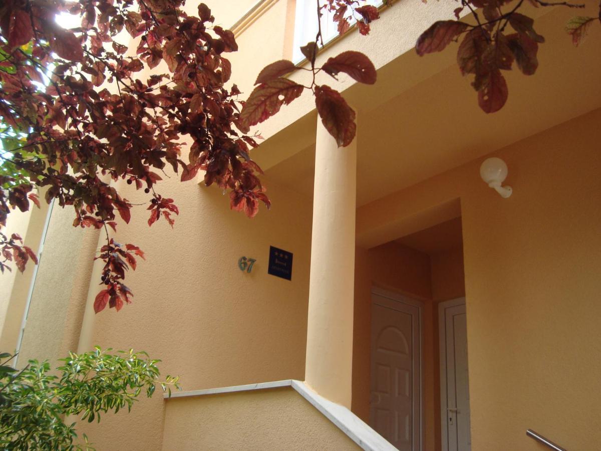זאדאר Apartments Eja מראה חיצוני תמונה